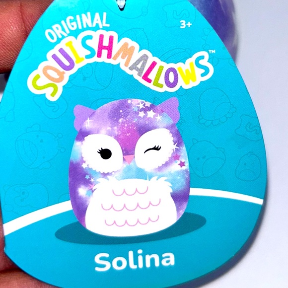 SOLINA Clip 🦉 Tie Dyed Winking Owl Squishmallow Clip NWT - Picture 3 of 6